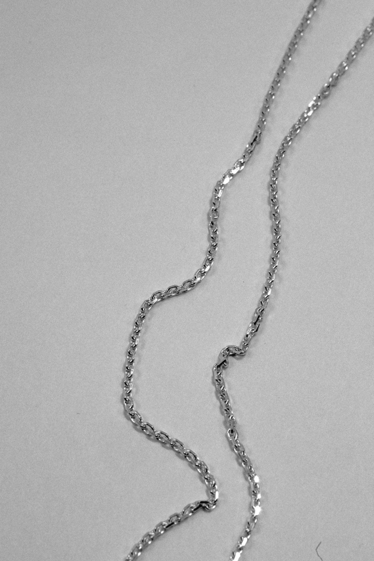 Nuez necklace