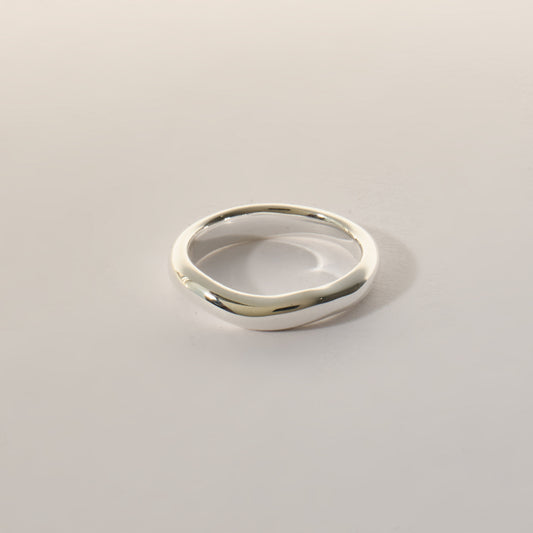 Lira ring
