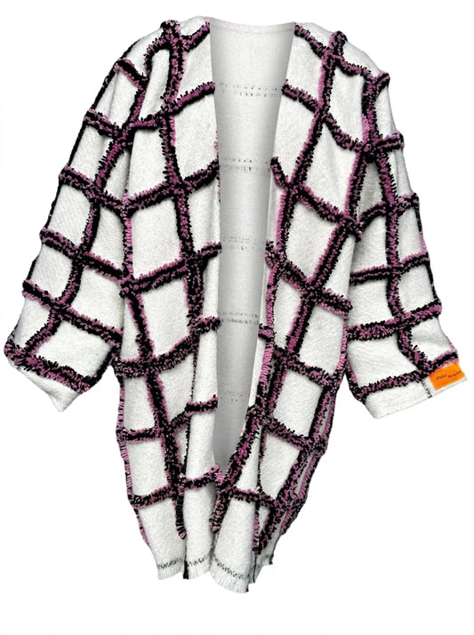 COSH! Wunderbar Upcycled woolen coat Tufty white black pink